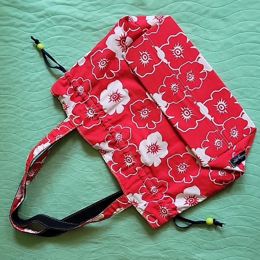 Thirty-One Drawstring Purse NWOT - Picture 2 of 4